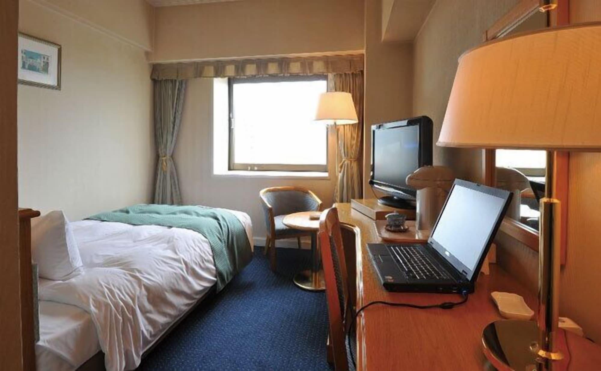 Hotel New Otani Тоттори Экстерьер фото